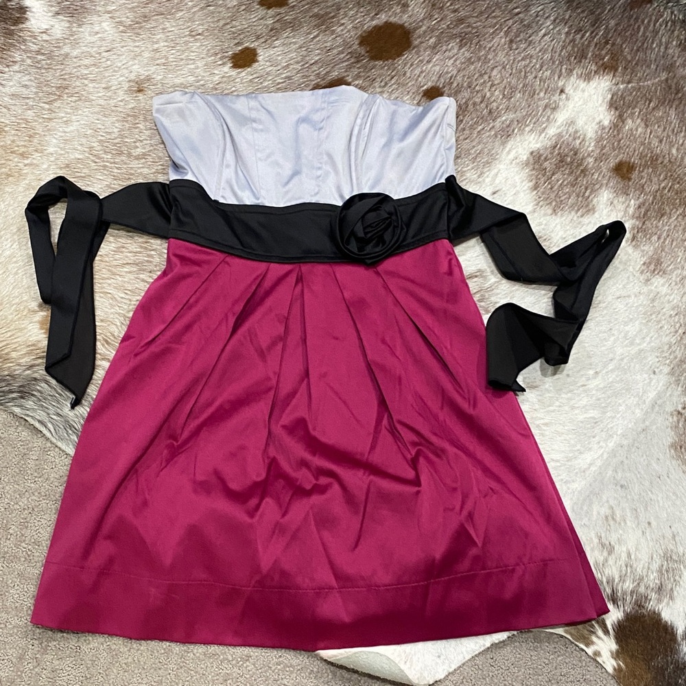 Strapless Burgundy, black and grey dress